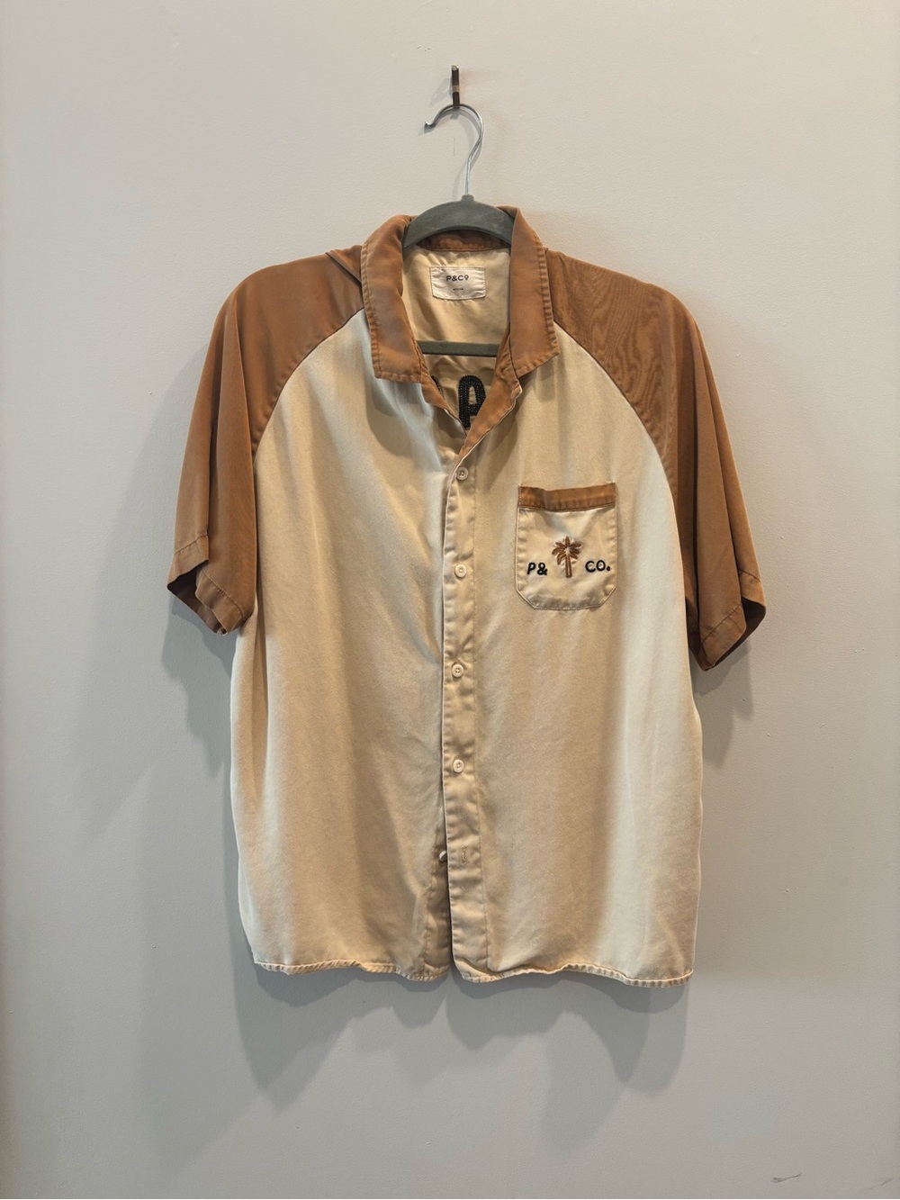 P&Co. Two-Tone Short Sleeve Button-Down Shirt in Beige & Brown